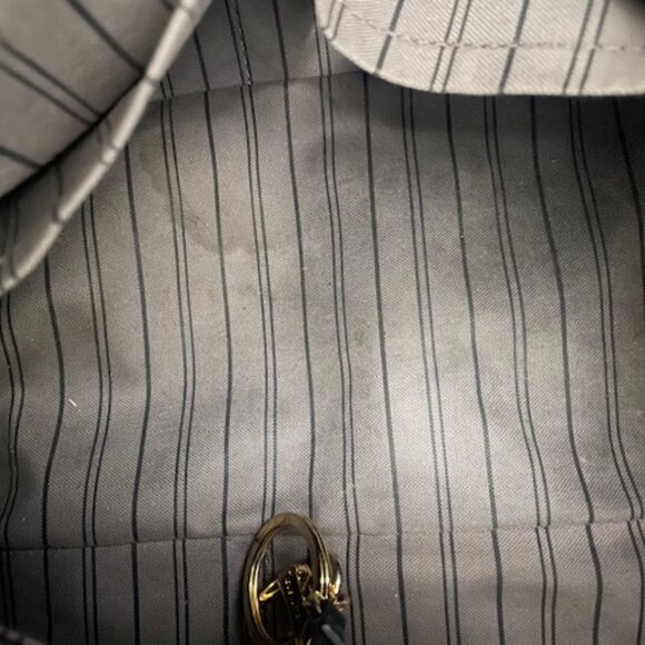 Beautiful Artsy MM Empreinte Hobo Bag in Black - Picture 7 of 10